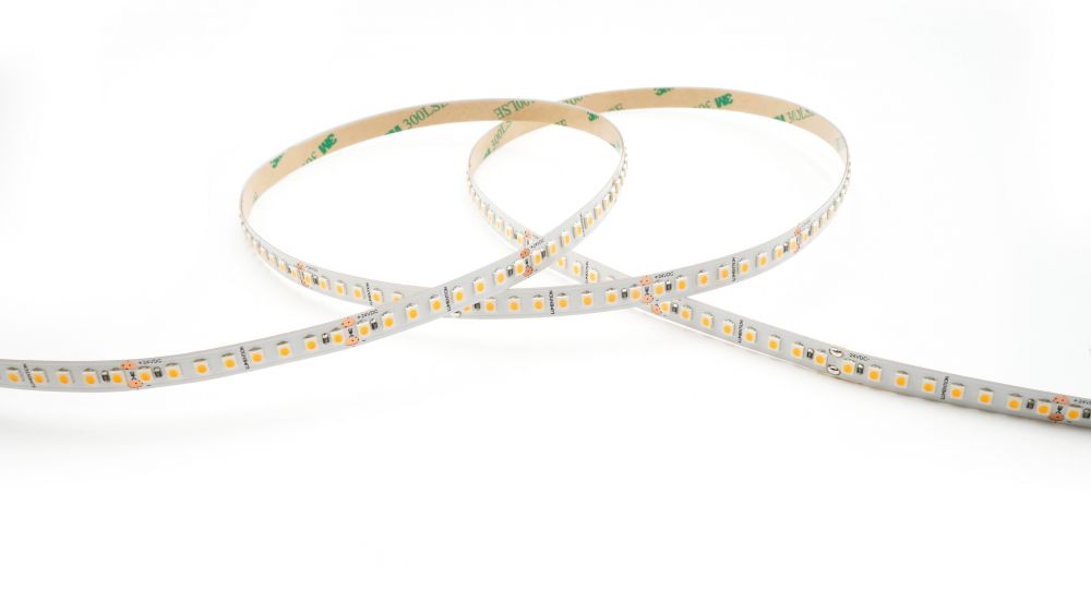 LUMENTION LED Strip 14,4 W/M 0,6A 24V 3000K CRI≥90+ 1555 Lumen/M 176 LED/pm 5000x8x3mm Kniplengte 45,5mm IP20